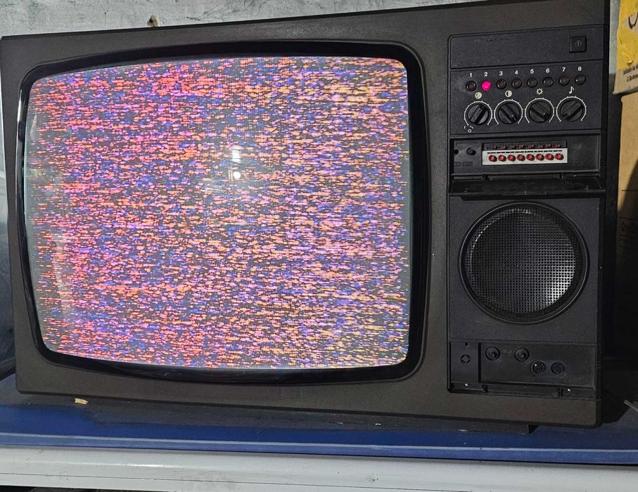 Телевизор Электрон Ц-282 для ретрогейминга + кабель для приставки SEGA