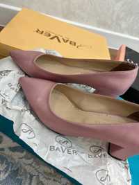 Туфли сатылады розовый түсі Baver шығарған