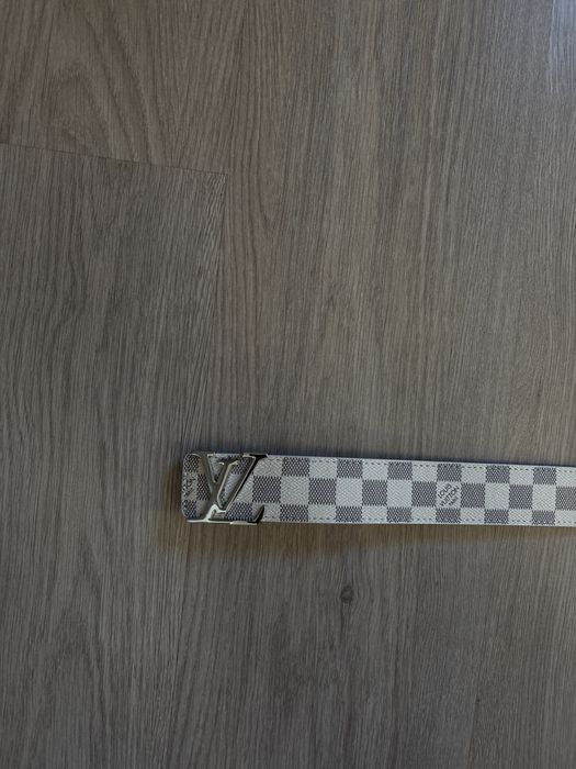 Curea LV alba 120 cm