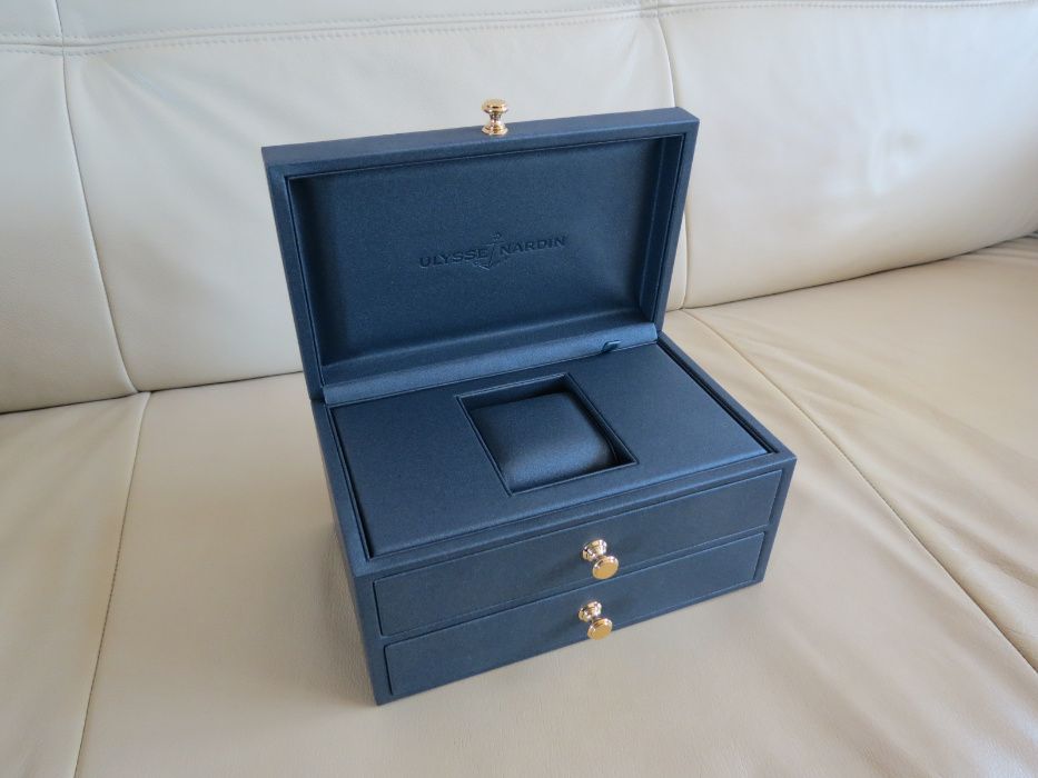 Cutie ceas bijuterii Ulysse Nardin ! Noua !