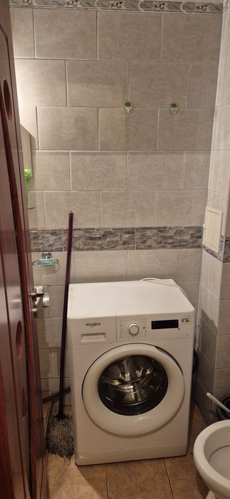 Vand apartament et. 1 cu 2camere