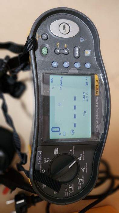 Aparat de masura pentru instalatii electrice Fluke 1664FC "ca nou"