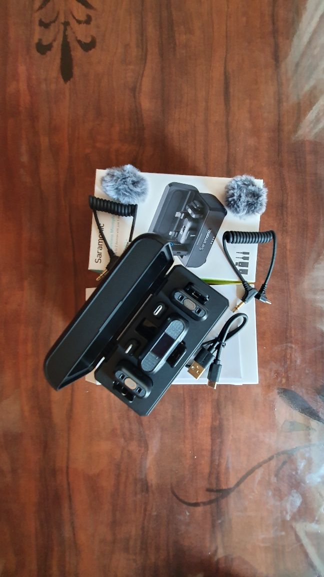 Saramonic B 2+, .