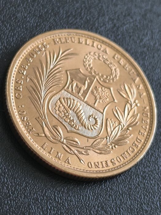 50 сола 1967 год,Перу , злато 23.41 гр, проба 900/1000