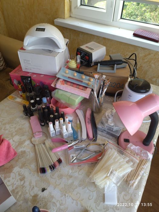 Продам все для маникюра