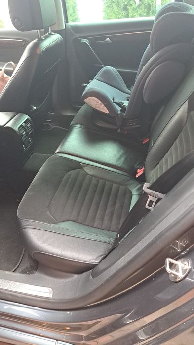 Vand VW Passat B7 Variante B8