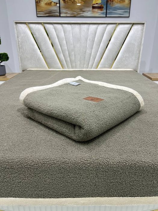 Зимний тёплый плед барашка TEDDY