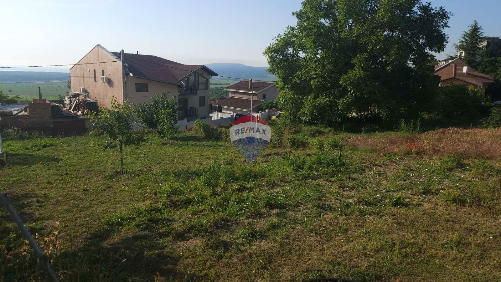 Продава се къща с  морска панорама в с. Рогачево, РН
