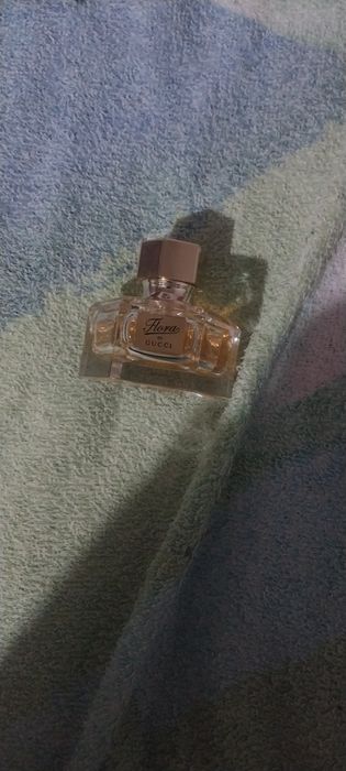 Продам духи Gucci Flora