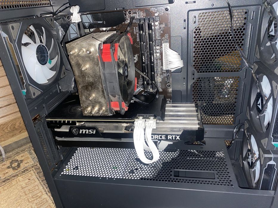 PC Gaming Ryzen 7 5700x|RTX3070|32gb DDR4 3600Mhz CL16 - Garantie 1 an