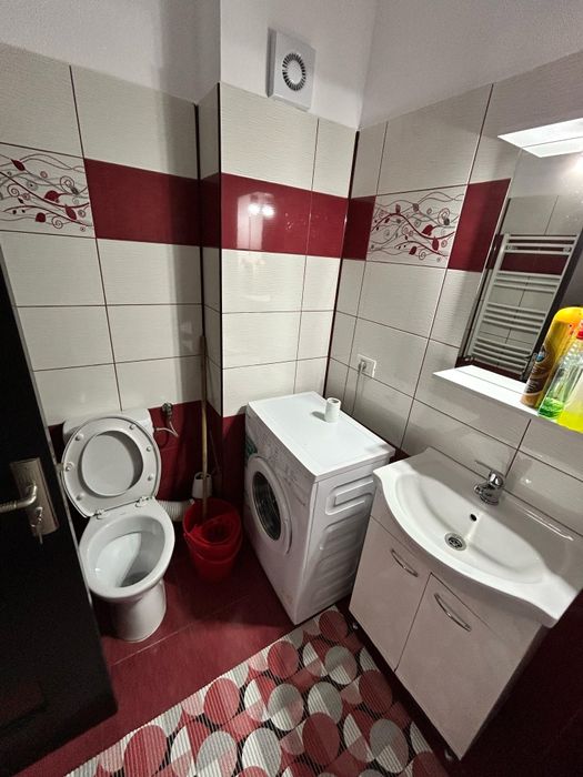 PROPRIETAR ÎNCHIRIEZ :2 camere,zona Militari Residence