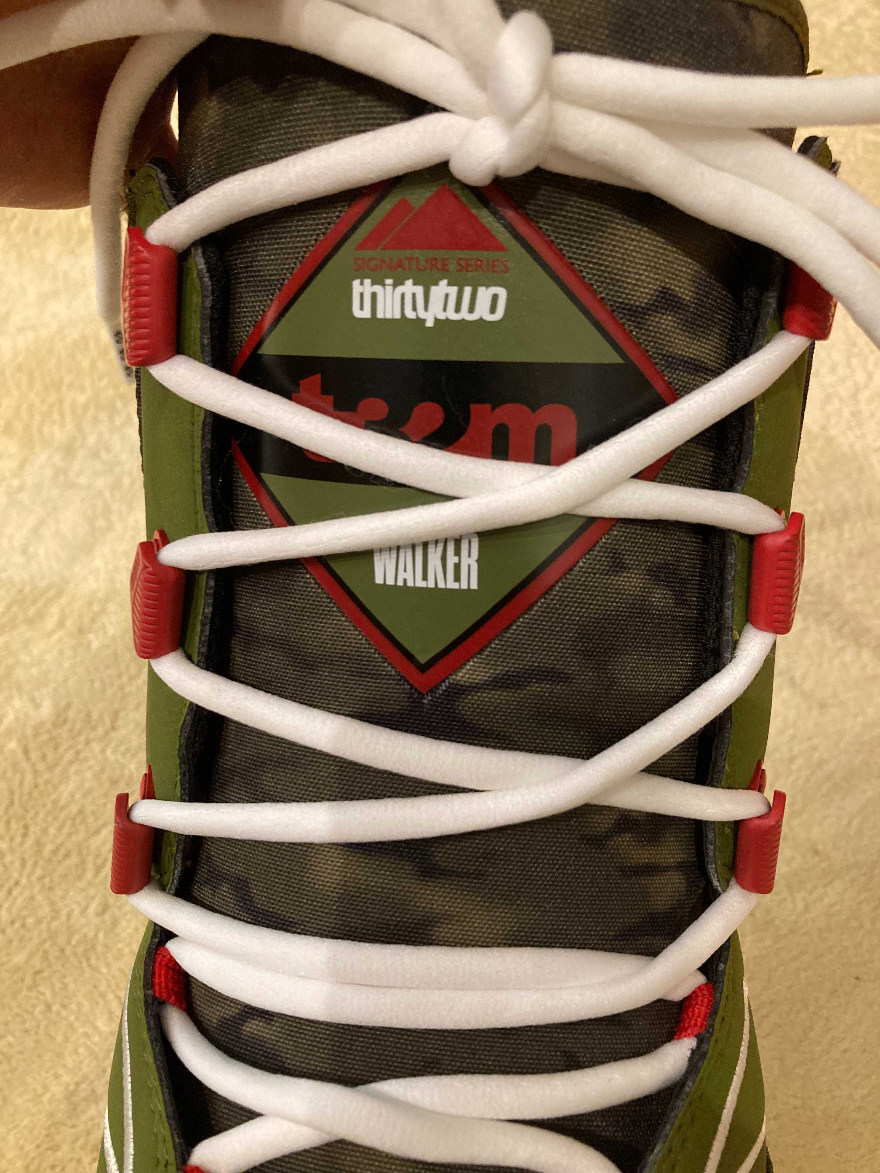 Snowboard boots ThirtyTwo  Light JP  Green EU 45.5
