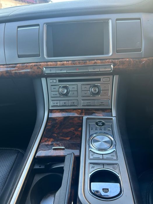 Jaguar xf 3.0 D 245hp