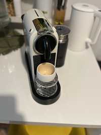 Espressor Nespresso Citiz&Milk D122