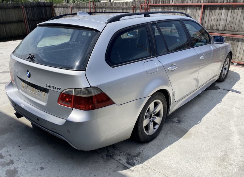 Usa / portiera stanga / dreapta fata spate BMW e60 e61 seria 5 2004+