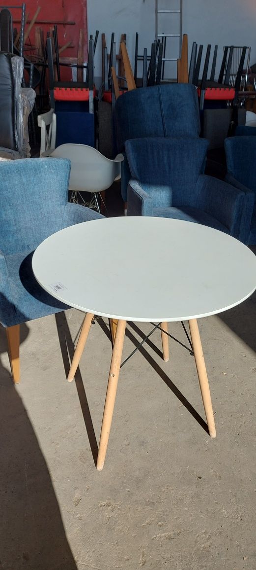 Стол стеклянный, стол белый, стол для кофейни, стол для кафе в Астане