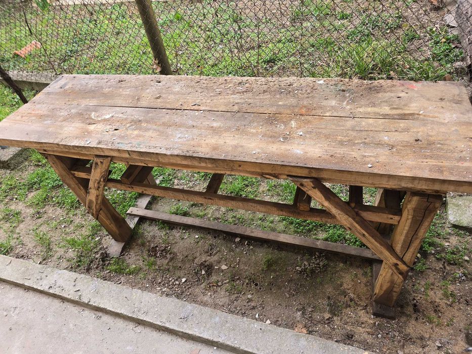 Стъклена маса(бюро) и други