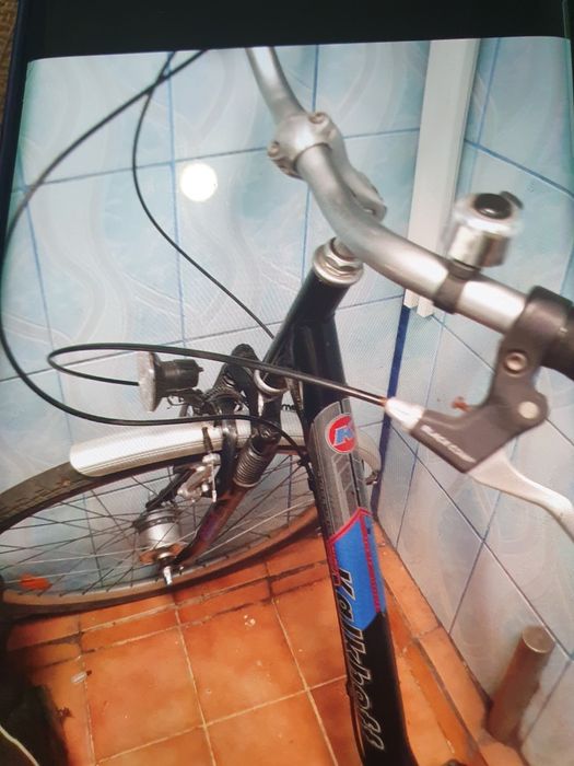 Bicicleta kalkof roti pe 28 cadru aluminiu