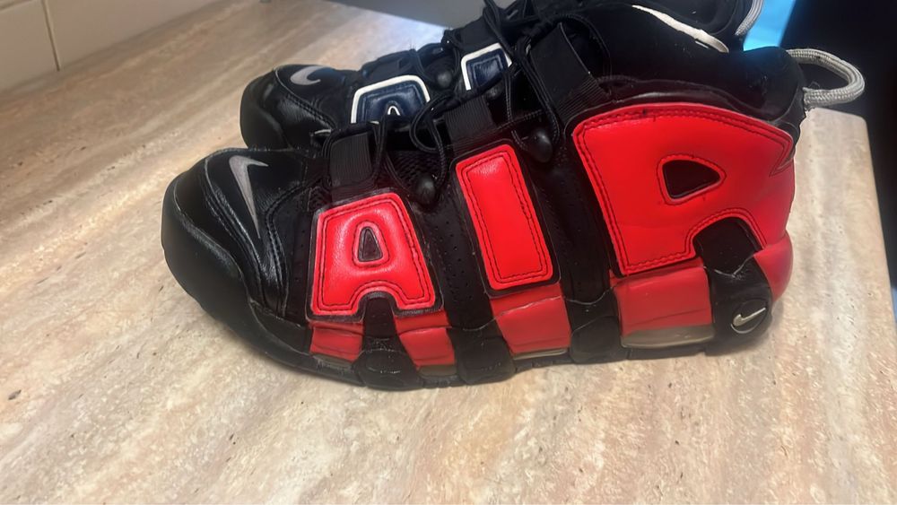 Nike air uptempo