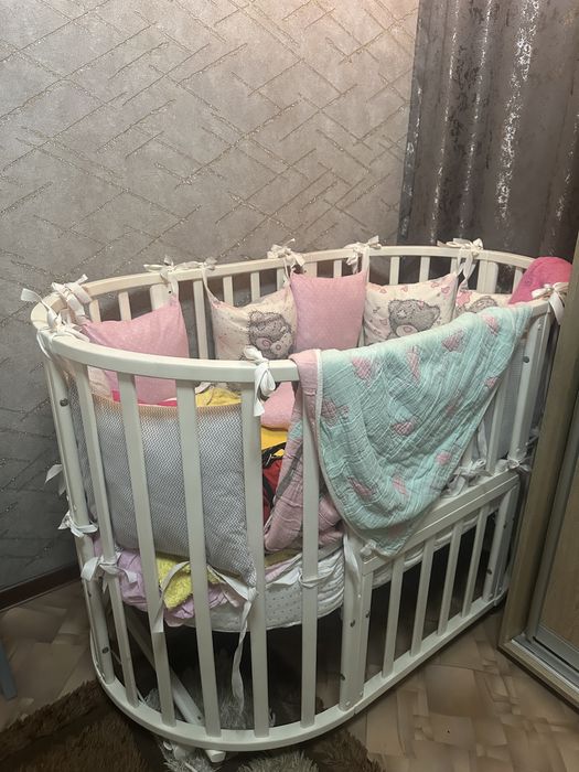 Продам детскую кроватку