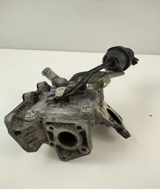 Corp Supapa EGR A6511420067 Mercedes-Benz Sprinter a 2-a generatie 90