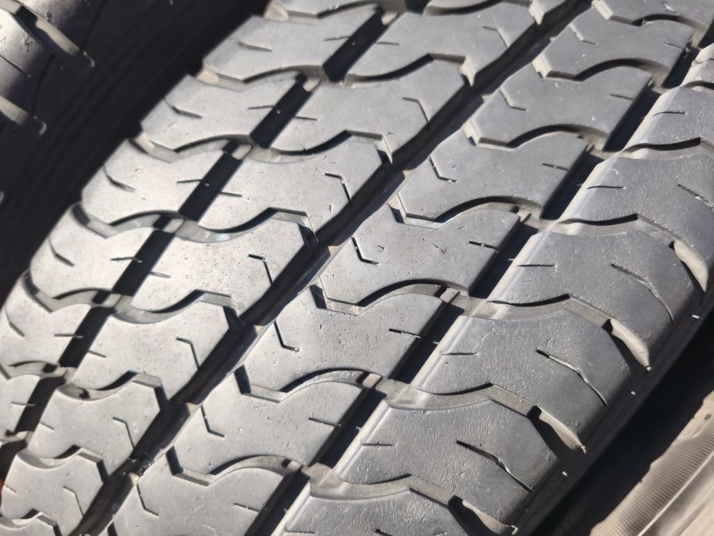 215/65/16" 4бр Dunlop econodrive,dot0723,8mm