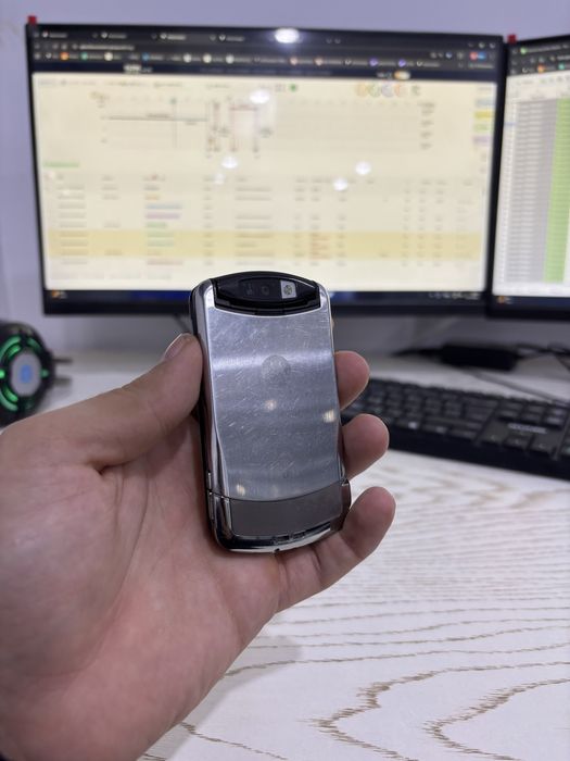 Motorola Perfectum V13