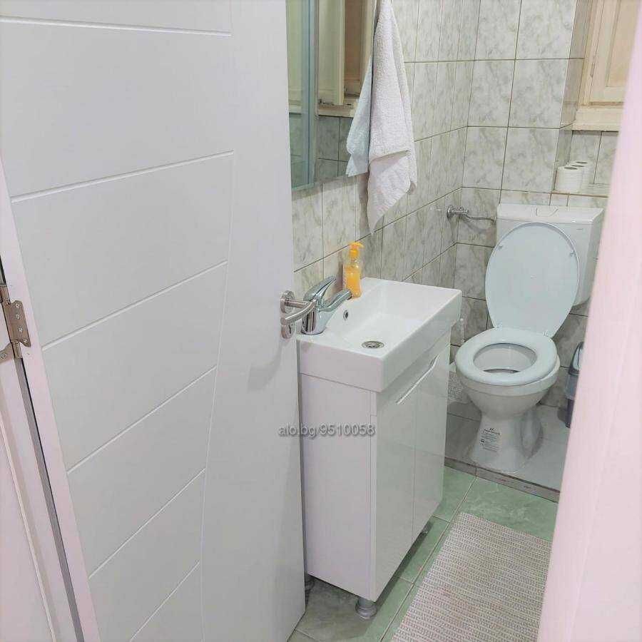 Дава се под наем Двустаен апартамент в София, Борово - 65 кв.м за 459 € - Снимка #2