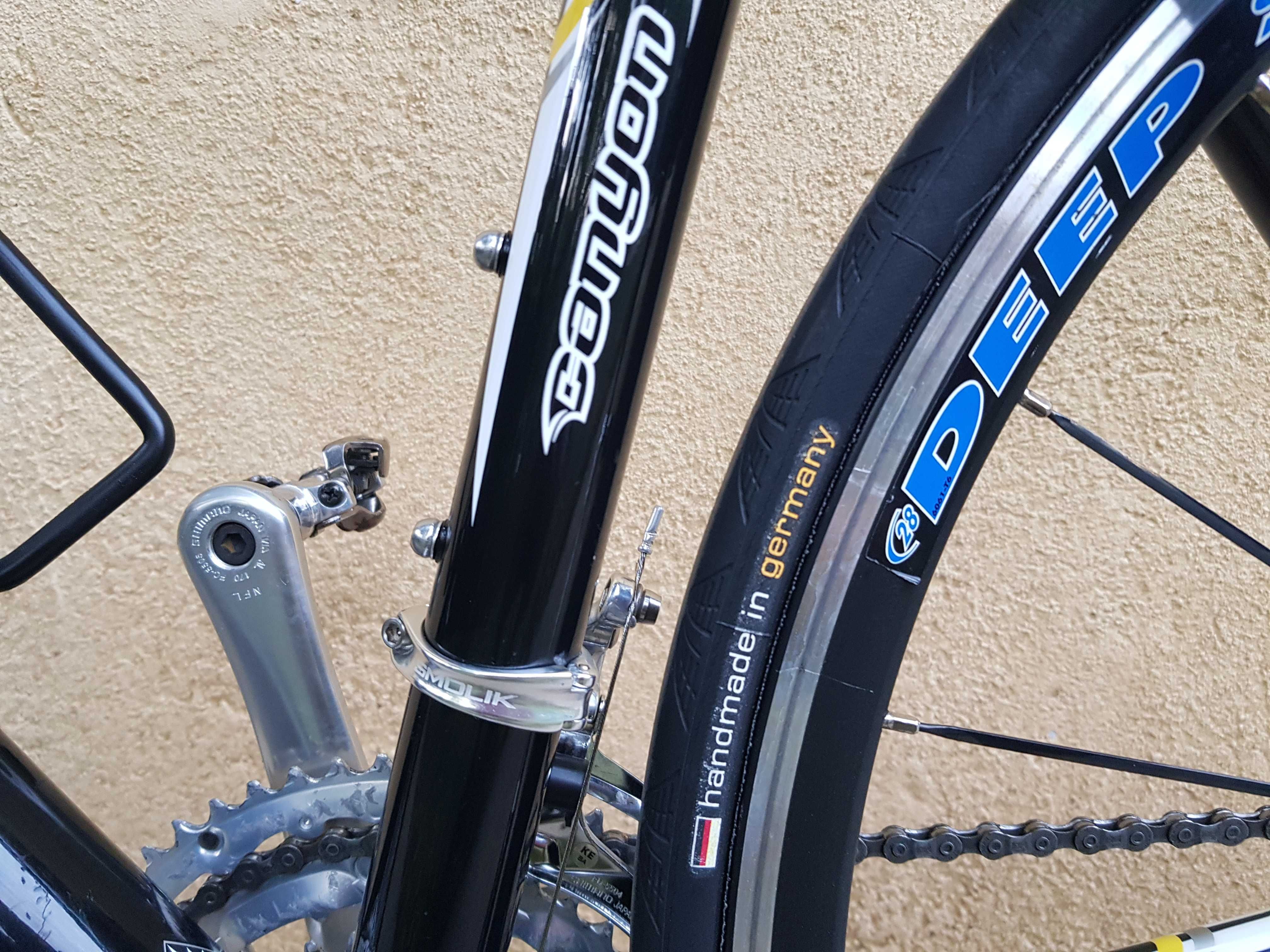 Cursiera Canyon echipata shimano 105