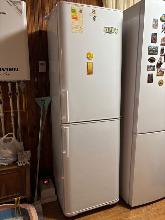 Срочно Продам рабочий б/у холодильник