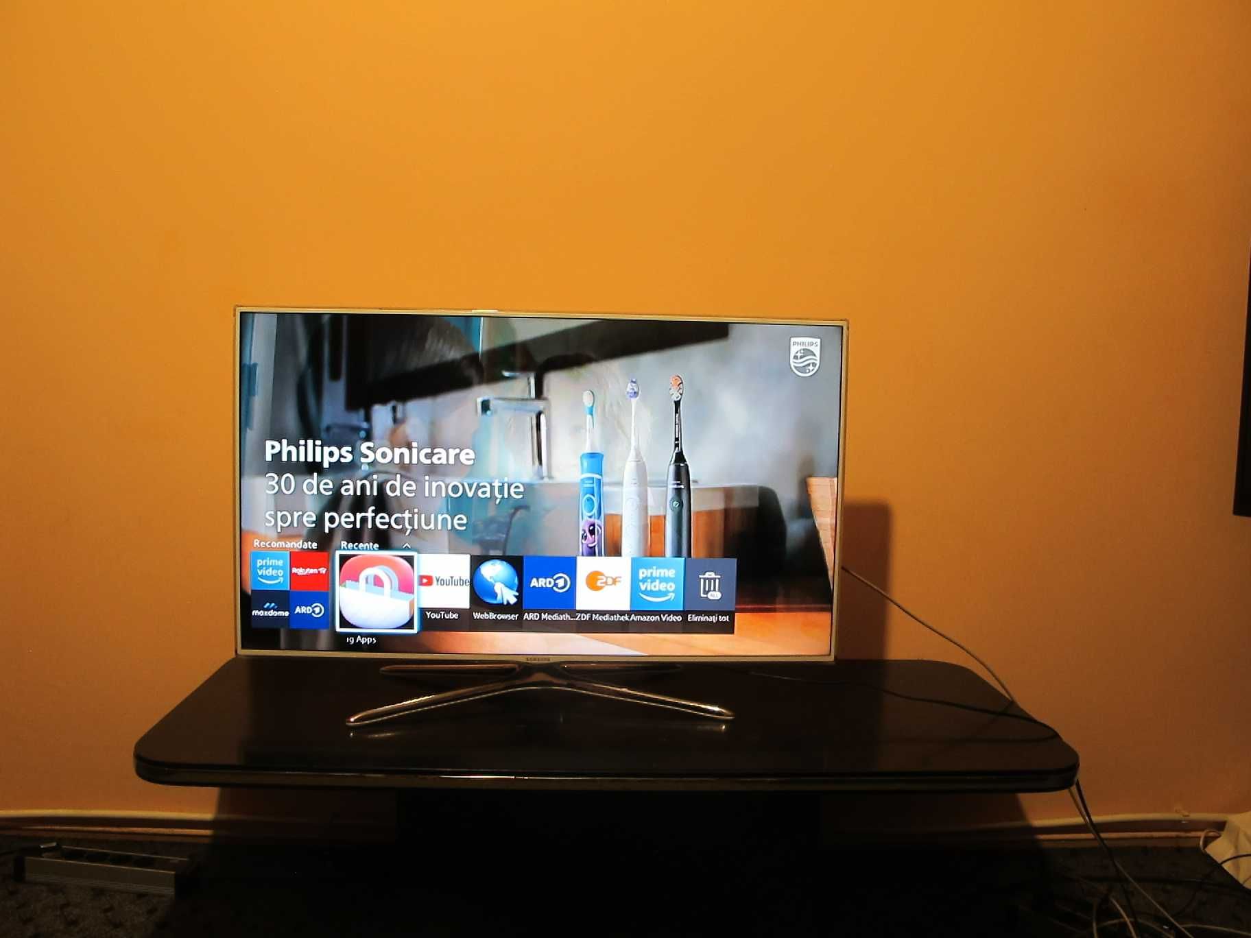 Televizor Led Smart tv SAMSUNG 101cm model UE40F6510