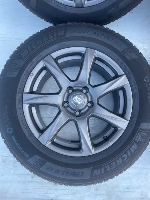 Set jante cu anvelope iarna Michelin 235 65 R17 Renault Espace X Trail
