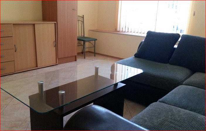 Дава се под наем Едностаен апартамент в Пловдив, Остромила - 61 кв.м за 193.8 € - Снимка #1