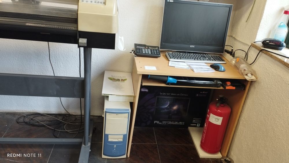 Професионален режещ плотер