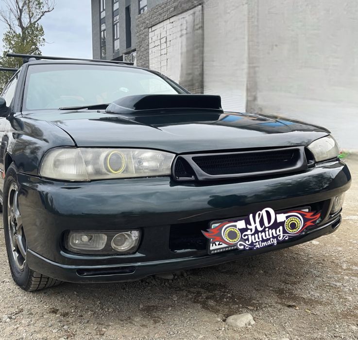 Решетка радиатора Custom Subaru Legacy BG / BD