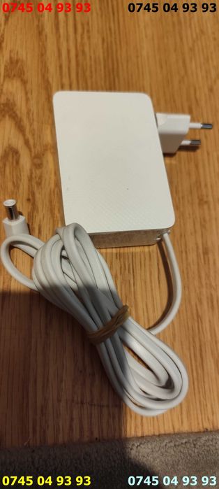 alimentator incarcator samsung 19v 3.1A mufa cu pin cu proba