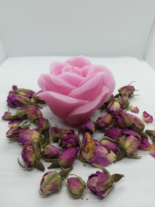 Ароматни свещи роза