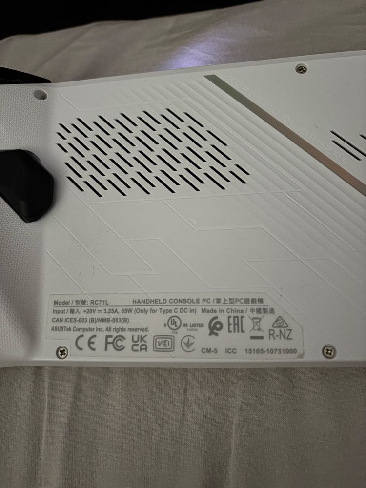 Rog ally Z1 extreme