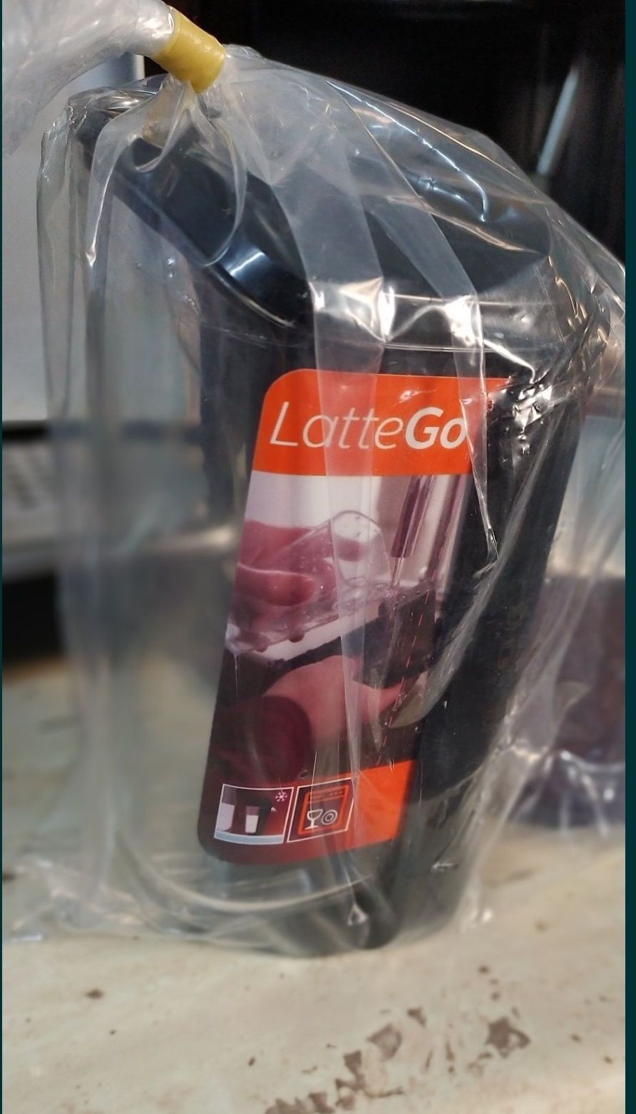 Espressor Philips LatteGo recipient lapte