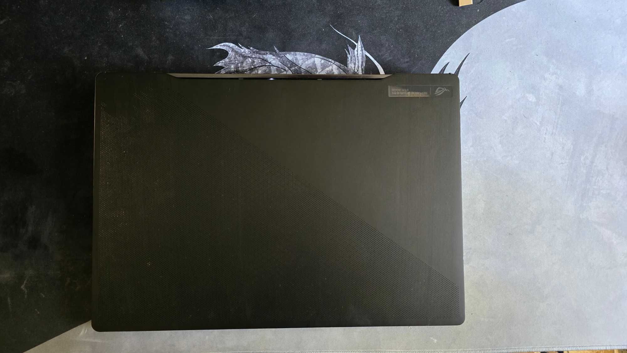 Asus ROG Zephyrus M16 GU604VI – i9-13900H / RTX 4070 / 32GB / 2TB