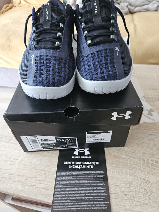 Under Armour Tribase Reign 6