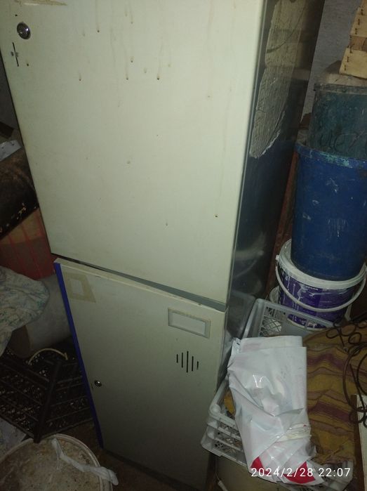 Продам шкаф металлический техник