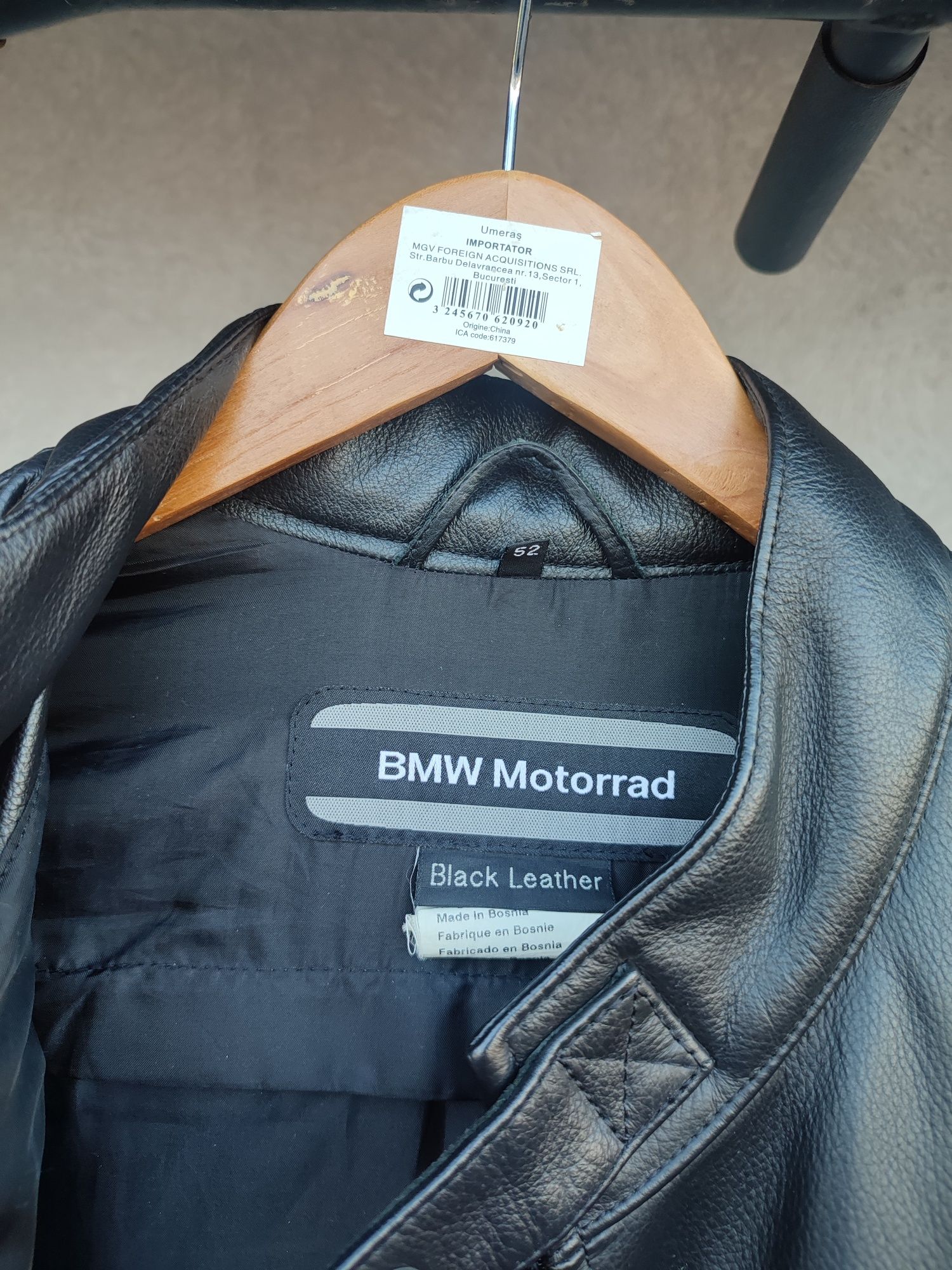 Vând geaca moto Bmw Motorrad mărimea 52