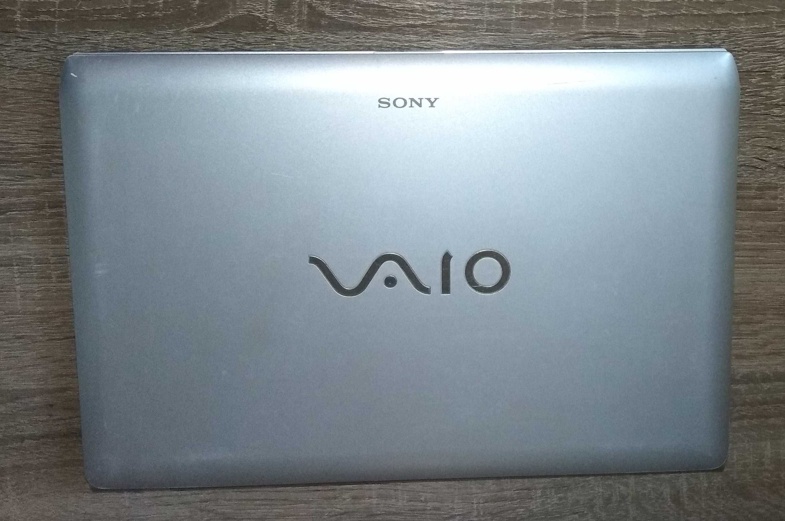 ноутбук Sony с новой мышкой