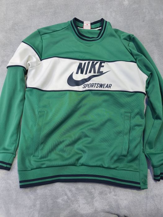 Bluza nike marimea S noua