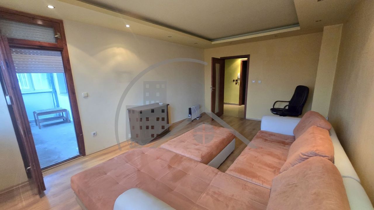 Продава се Тристаен апартамент в Добрич, Балик - 90 кв.м за 1078 €/кв.м - Снимка #1