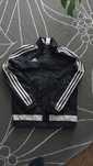 Geaca adidas de primăvară
