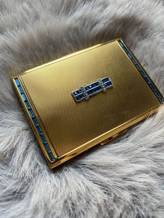 Pudriera vintage , personalizată