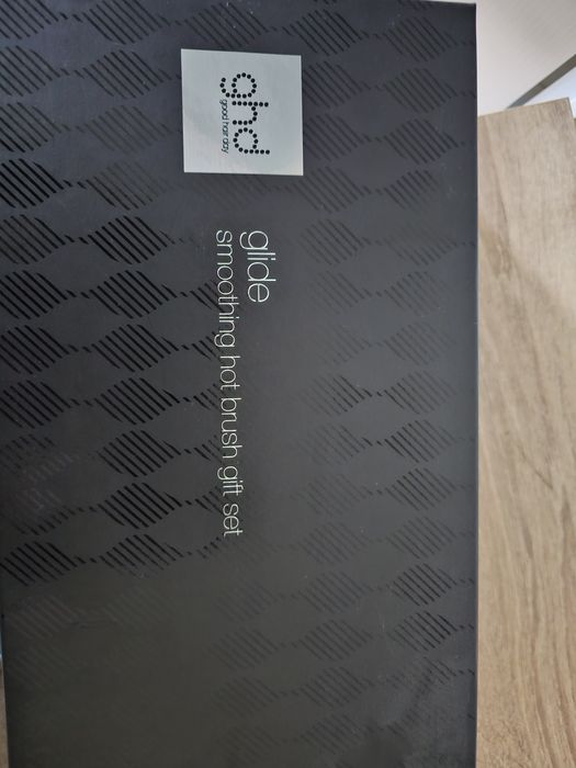 GHD четка за коса Glide Smoothing Hot Brush