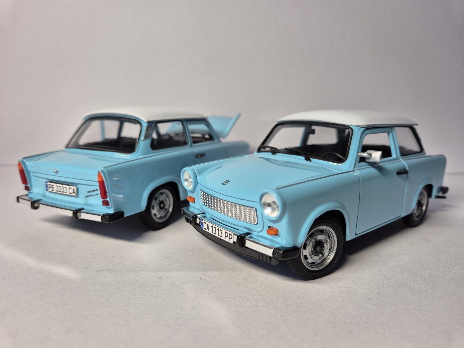 1:24 Trabant 601 - с рег. номер по избор - за колекция и подарък